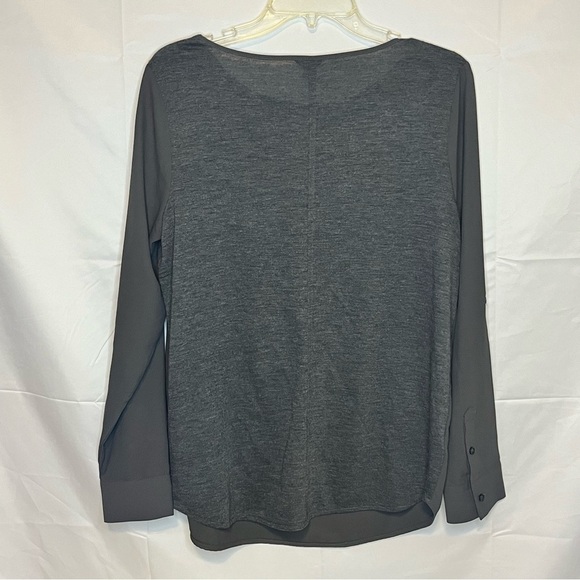 Ann Taylor, Women’s Gray Long Sleeve Blouse Size Medium - Picture 3 of 8